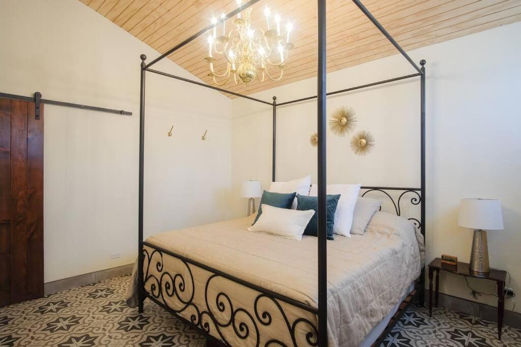 San Marcos  Casa Capilla @ Casa Frida Valle De Gpe 빌라 외부 사진